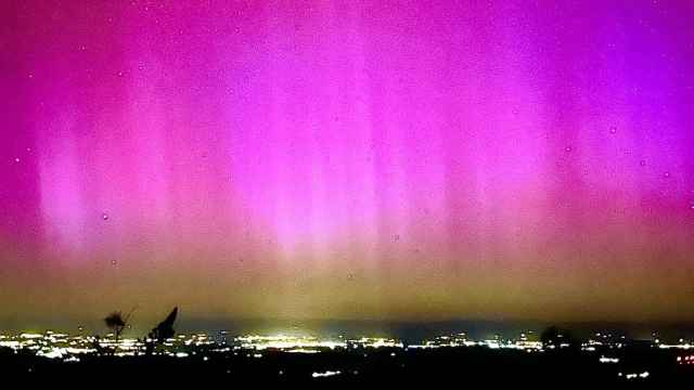 Vista de la aurora boreal desde Prades (Tarragona)