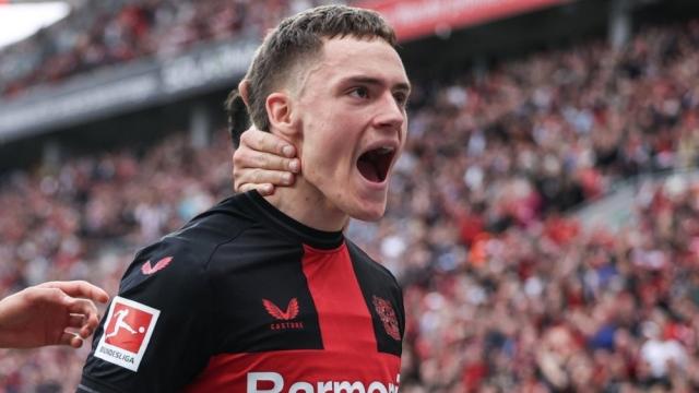 Florian Wirtz celebra un gol con el Lverkusen