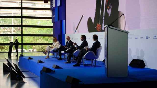 Mesa de debate de la productividad empresarial, en el Círculo de Economía