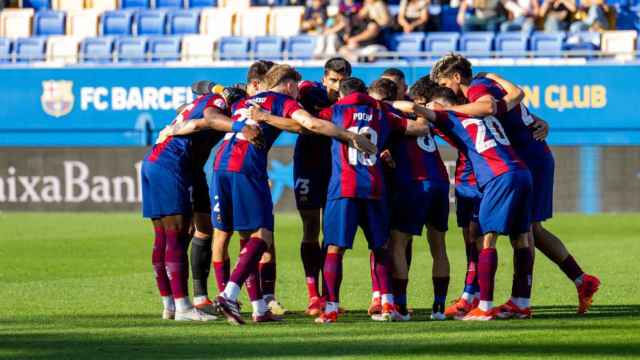 Los jugadores del Barça B, durante el partido contra el Gimnástic de Tarragona