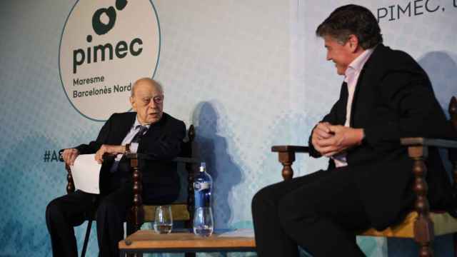 El expresidente catalán Jordi Pujol (i) conversa con el presidente de Pimec, Antonio Cañete