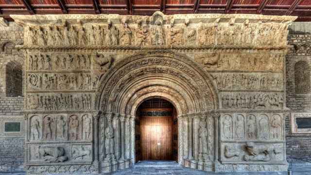 Pórtico de Santa Maria de Ripoll