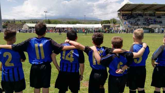 Una de las categorías inferiores del Futbol Base Vilobí (FVB)