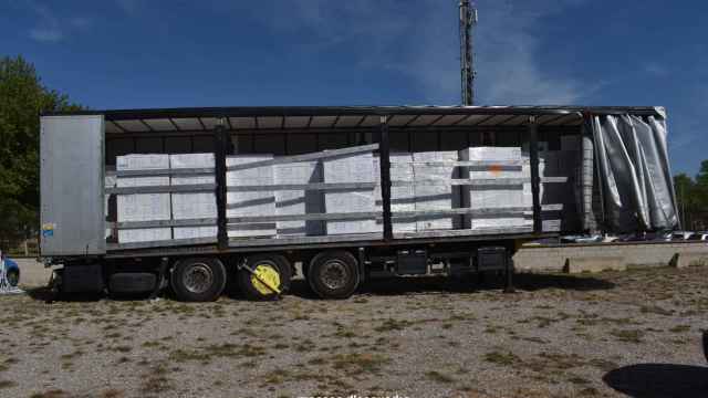 El camión donde se ocultaban los 354kg de hachís que los detenidos intentaron sustraer