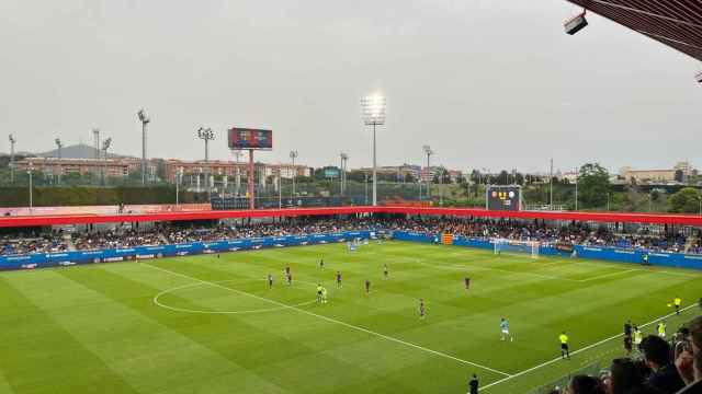 Los jugadores del Barça B juegan la vuelta de las semifinales del playoff de ascenso contra la UD Ibiza