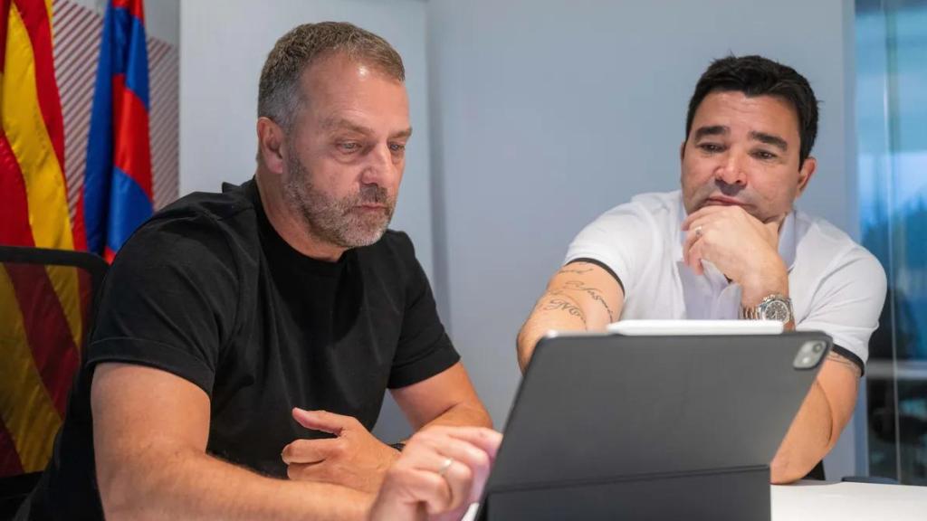Hansi Flick y Deco trabajan en la Ciutat Esportiva Joan Gamper