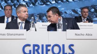 Thomas Glanzmann, presidente ejecutivo, y Nacho Abia, consejero de Grifols el 14 de junio en Sant Cugat del Vallès, Barcelona