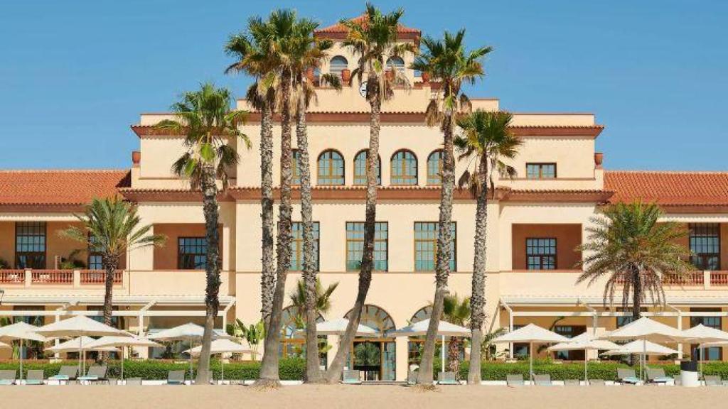 Le Méridien Ra Beach Hotel & Spa