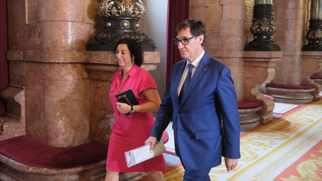 El presidente del Parlament, Josep Rull, se reúne con el candidato del PSC Salvador Illa en el marco de la ronda de contactos para la investidura