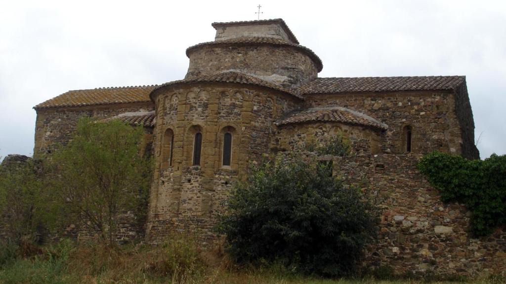 Monasterio de San Miguel de Cruïlles