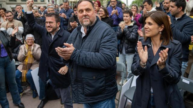 Oriol Junqueras, expresidente de ERC, y Marta Vilalta, portavoz del partido