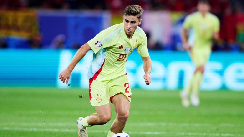 Fermín López, jugando sus primeros minutos en la Eurocopa 2024