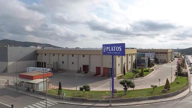 Fachada de la planta de Platos Tradicionales