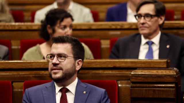 El presidente en funciones, Pere Aragonés, presente en la sesión de este miércoles