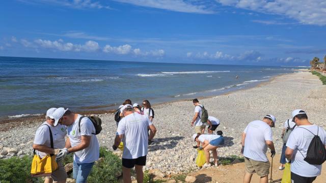 Recogida de microplásticos en el litoral de Sitges