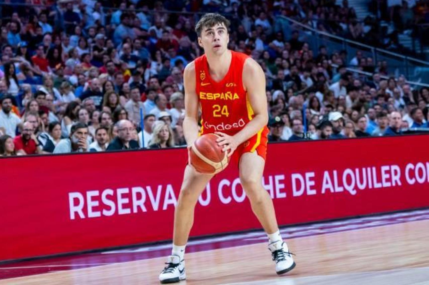 Juan Núñez en un partit amb la selecció espanyola