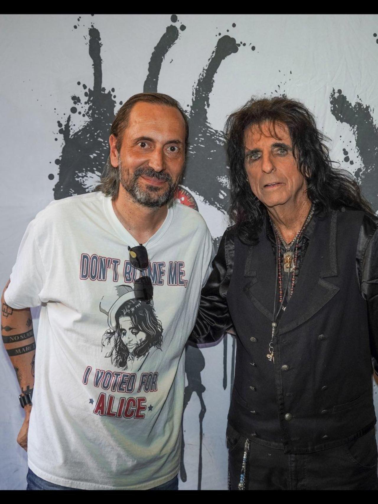 Miquel Camps, junto a Alice Cooper