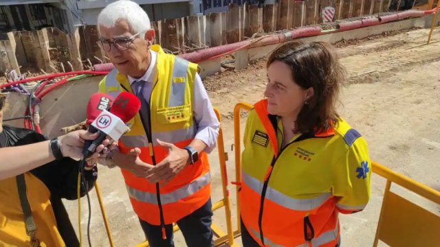 Anna Fontquerni, gerente del SEM, con el 'conseller' Manel Balcells