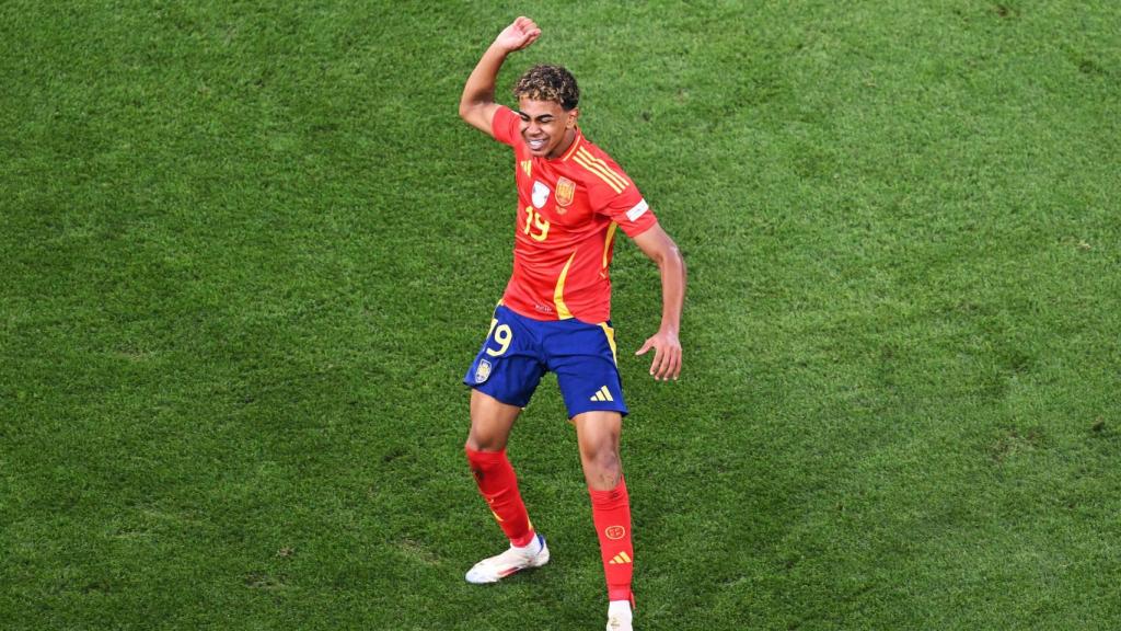 El jugador Lamine Yamal celebra su gol en la semifinal de la Eurocopa