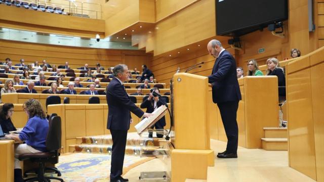 El senador del PSC, Alfons Garcia