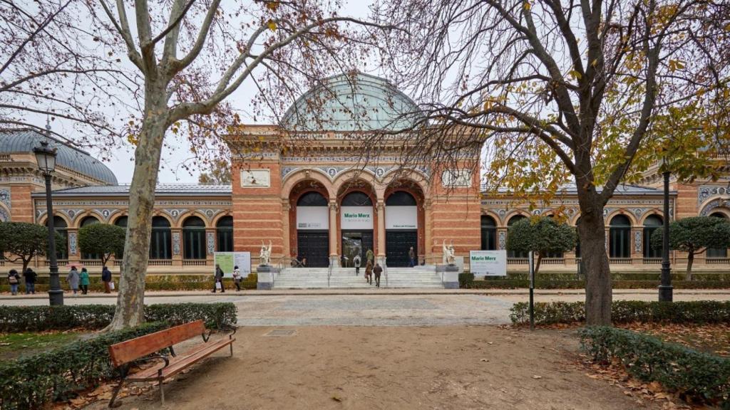 Fachada del Palacio de Velázquez en Madrid