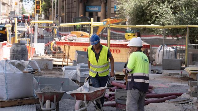 Imagen de unas obras en la Via Laietana (Barcelona)