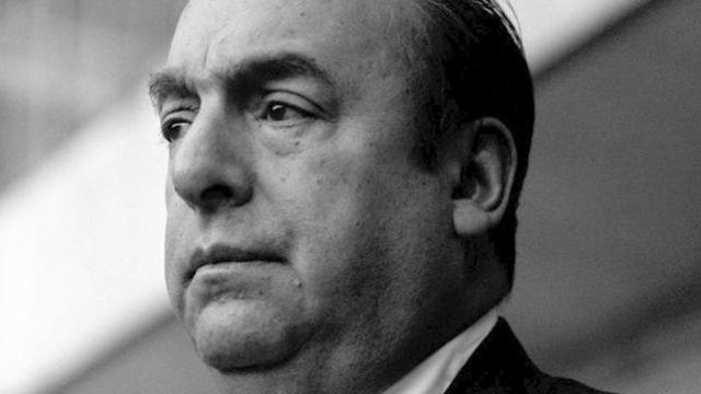 El escritor chileno Pablo Neruda