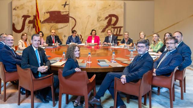 Imagen de la primera reunión del gobierno de Salvador Illa