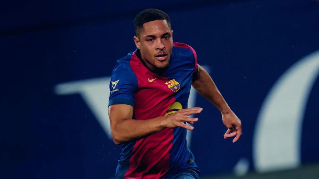 Vitor Roque, en un partit del Barça, abans de marxar cedit al Betis