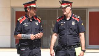 El mayor de Mossos d'Esquadra, Josep Lluís Trapero (i), y el comisario Eduard Sallent