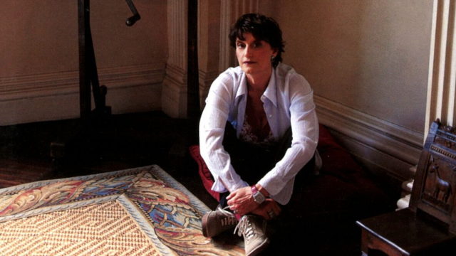 Linda Thompson canta por delegación