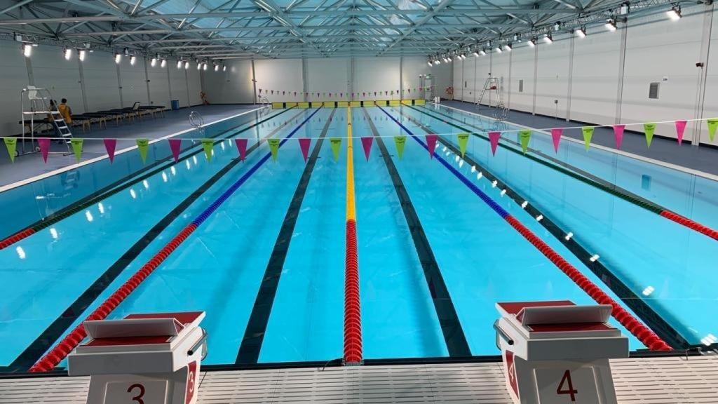 Imagen de archivo de una piscina de Fluidra