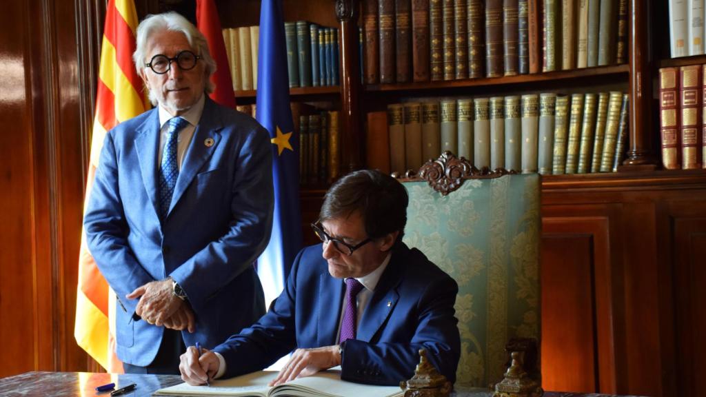 Salvador Illa, en su primer encuentro como presidente de la Generalitat con el máximo dirigente de Foment, Josep Sánchez Llibre