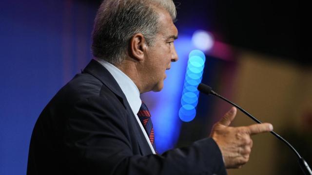 Cara y cruz en el Barça de Laporta: beneficios ordinarios y… ¿pérdidas extraordinarias?