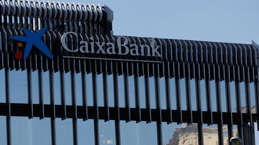 Exterior de la seu de Caixabank a Madrid