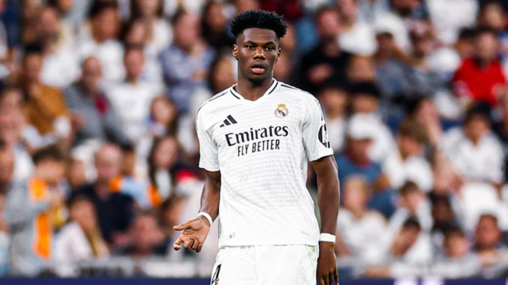 Aurélien Tchouameni, durant el partit del Reial Madrid contra l'AC Milan