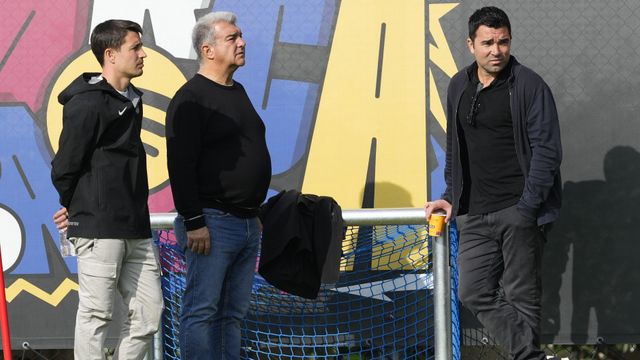 Joan Laporta, Enric Masip, Bojan y Deco, de buen rollo en el entrenamiento previo al Real Sociedad-Barça