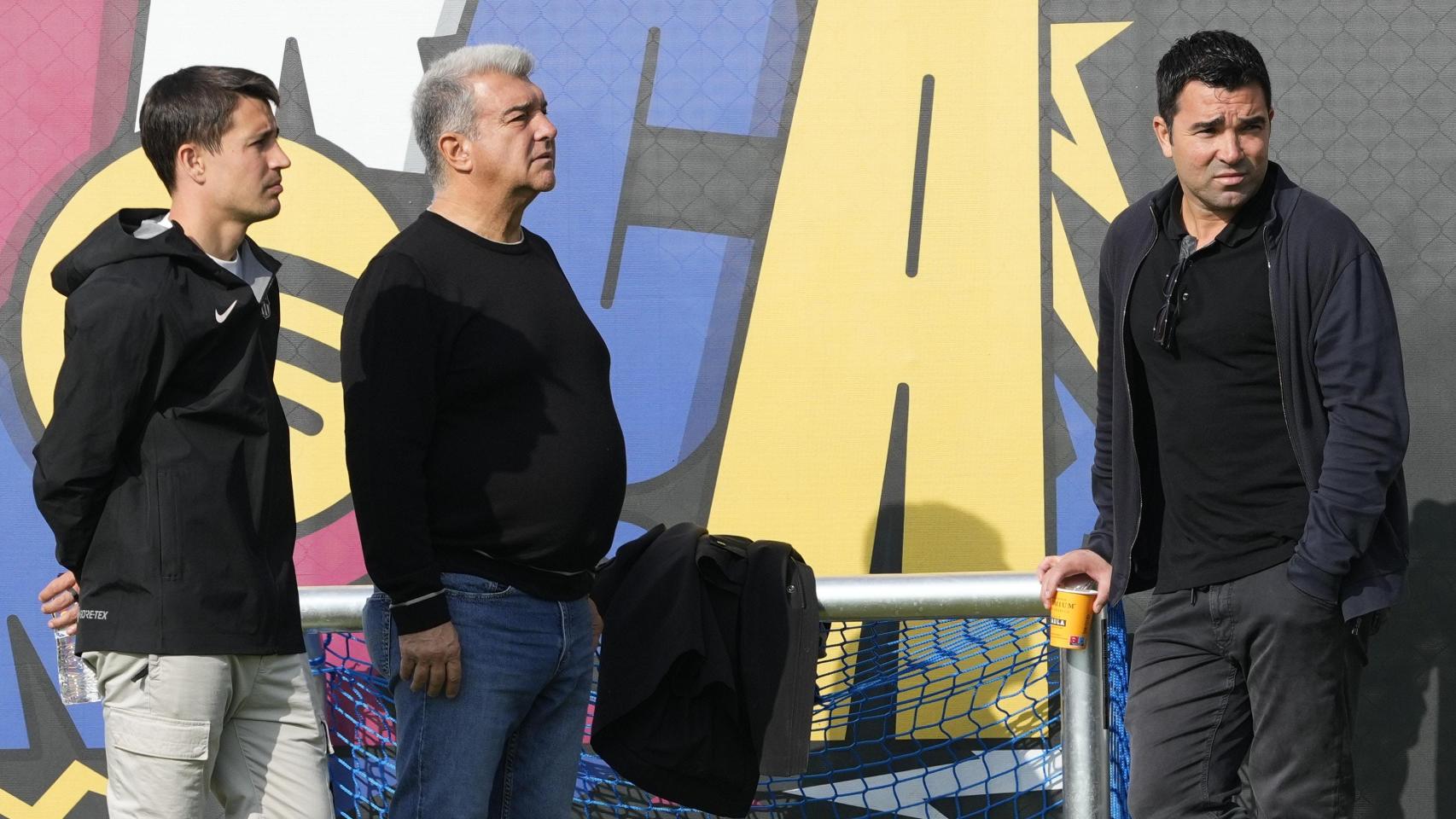 Joan Laporta, Deco y Bojan, en un entrenamiento del Barça