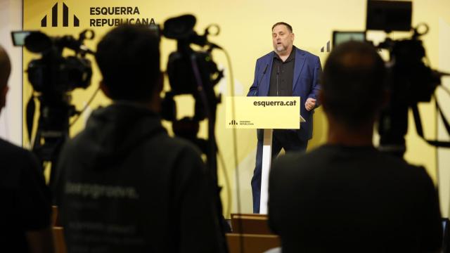 El expresidente de ERC, Oriol Junqueras, durante una rueda de prensa, en la sede de ERC, a 16 de mayo de 2024, en Barcelona