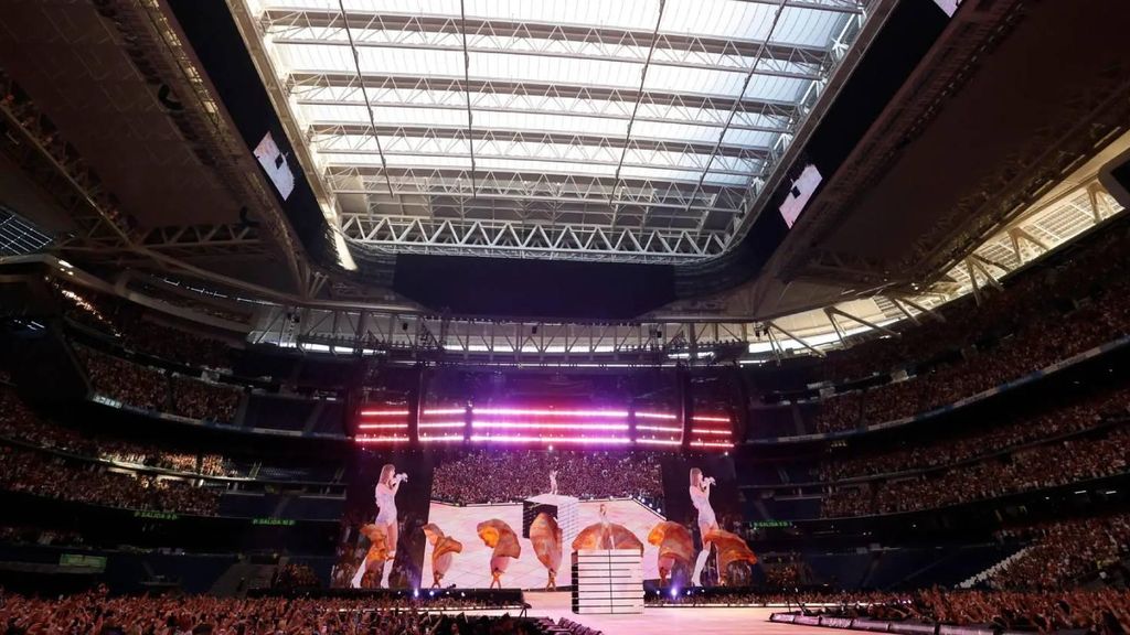 Taylor Swift, durant el seu concert al Santiago Bernabéu el 2024