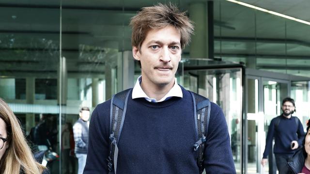 Oscar Pierre, a su salida de la Ciutat de la Justicia