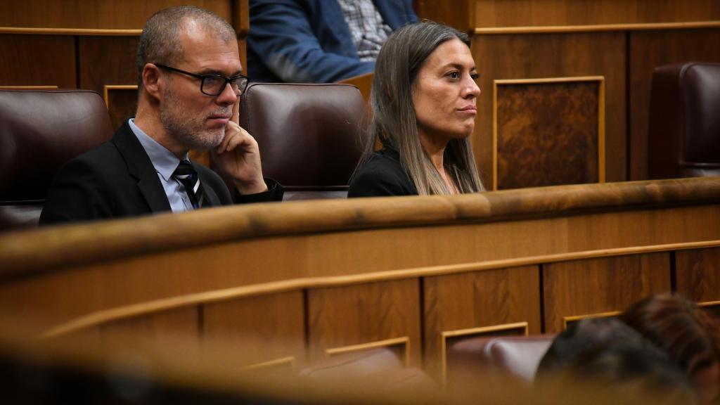 La portavoz de Junts en el Congreso, Miriam Nogueras, y el diputado Josep Maria Cruset