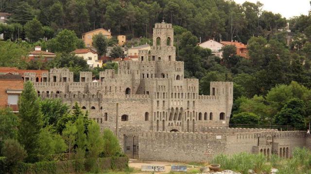 Castillo de Les Fonts