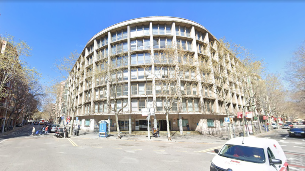 Exterior del CUAP de la calle de Manso, en el barrio del Raval de Barcelona