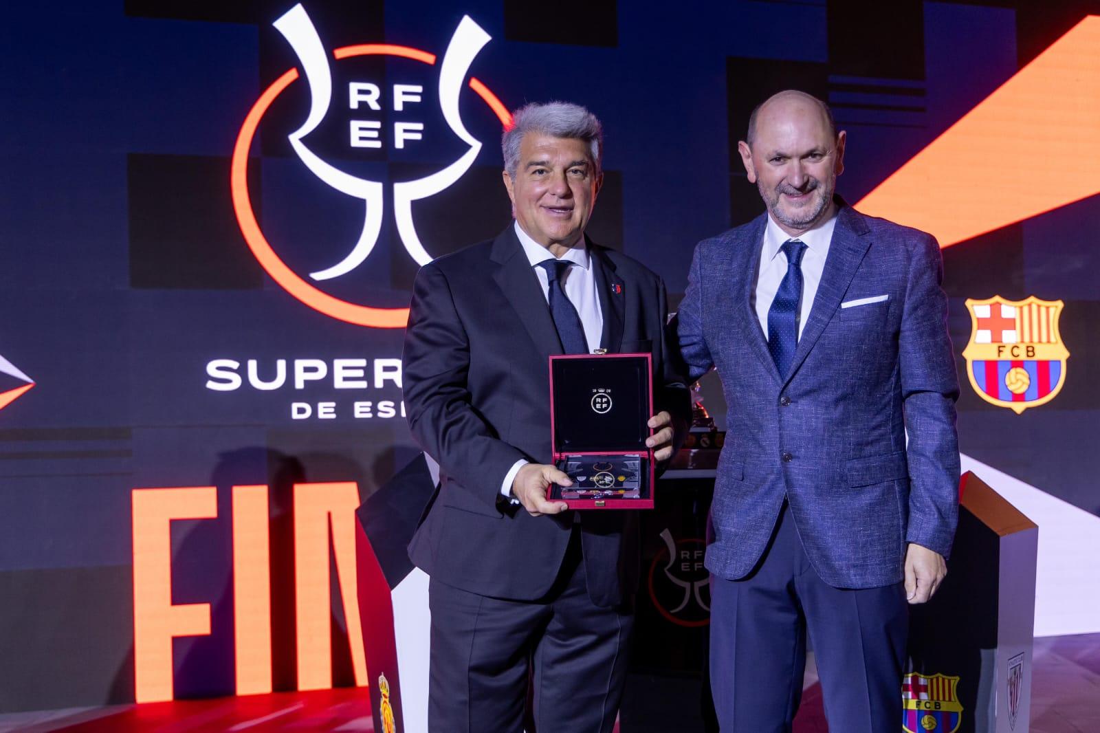 Joan Laporta y Rafael Louzán, en la recepción del cónsul español en Arabia Saudí