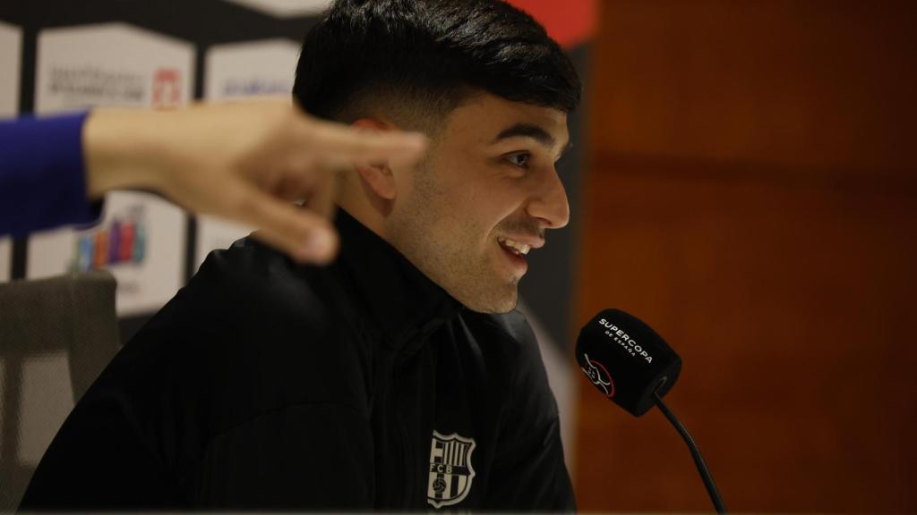 Pedri, en la rueda de prensa previa a la final de la Supercopa