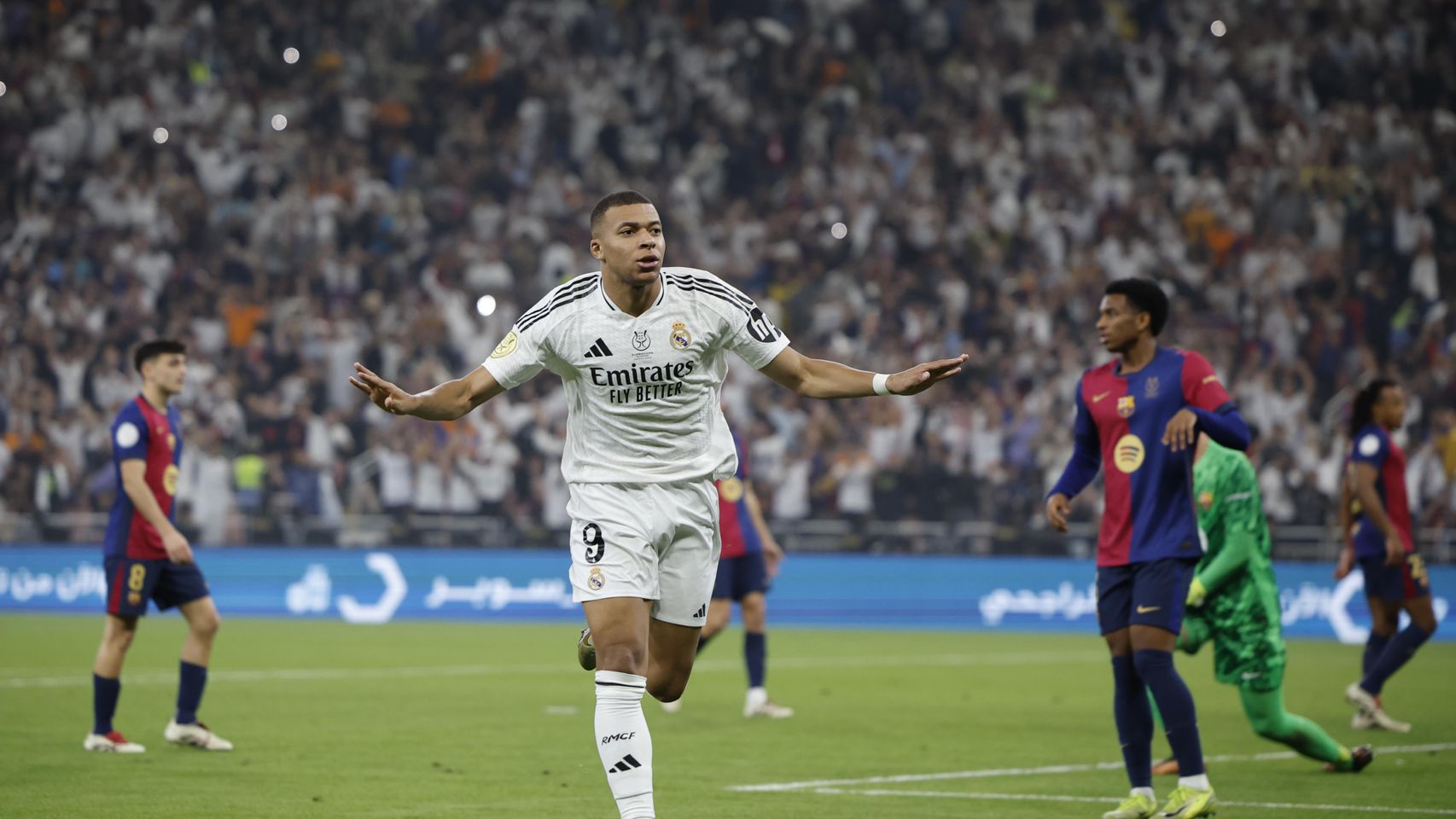 El primer título de la era Flick: el Barça destroza al Real Madrid con ...