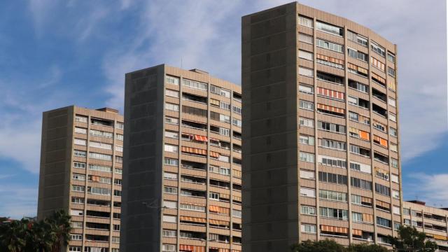 Bloques de viviendas en el barrio de Sants, en Barcelona