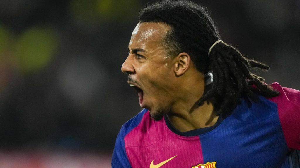 Koundé celebra su gol al Betis