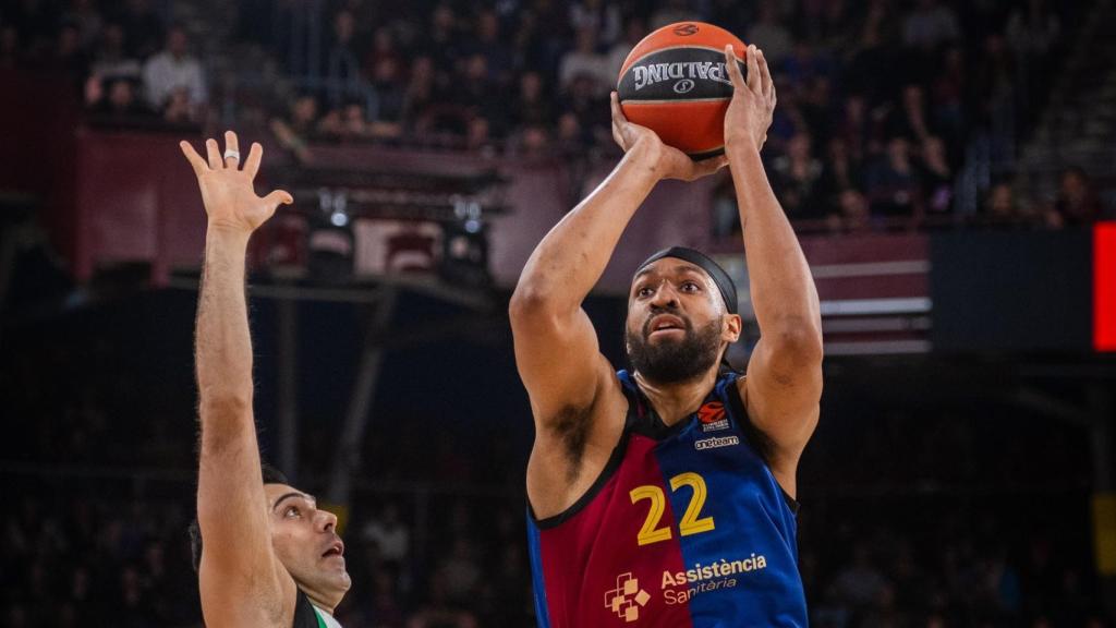 El triple de Jabari Parker contra Panathinaikos